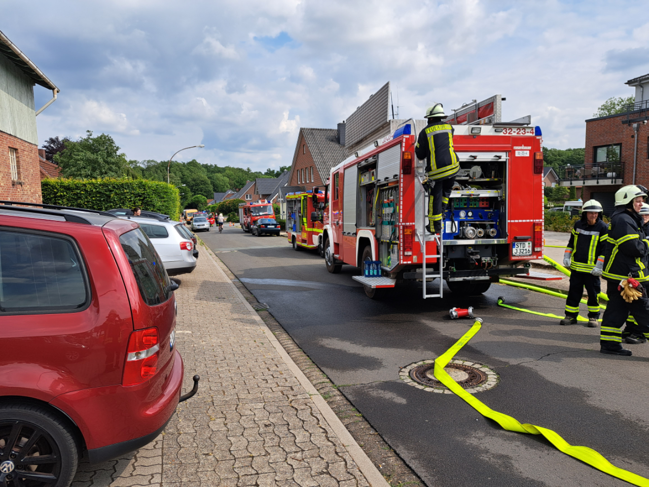 Großfeuer in Fredenbeck - Freiwillige Feuerwehr Helmste